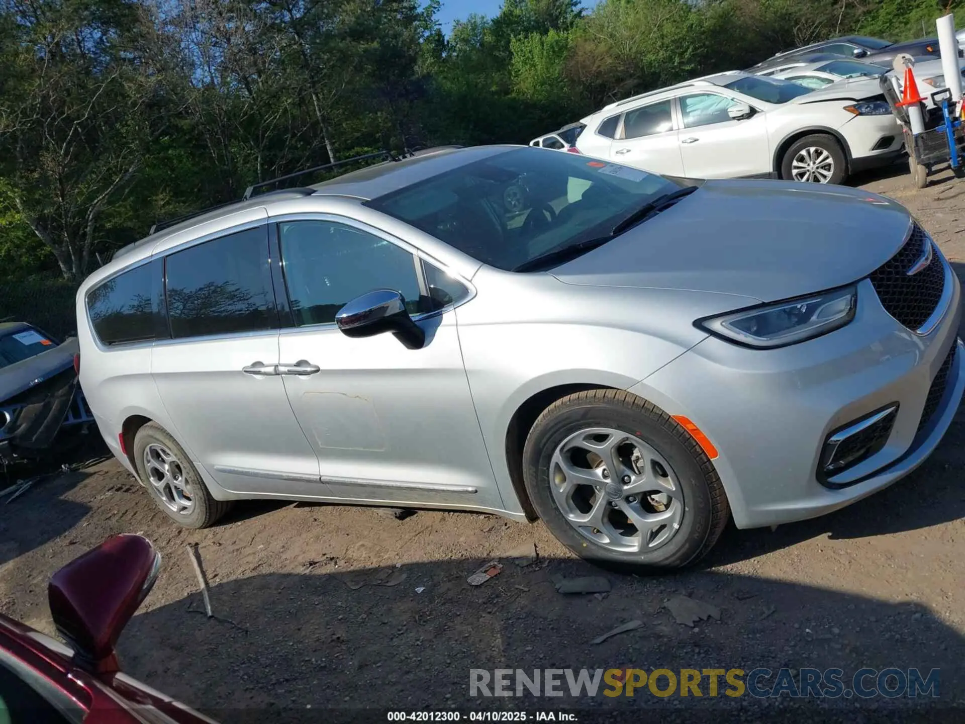 13 fotografías del automóvil dañado 2C4RC1GG1PR520604 CHRYSLER PACIFICA 2023