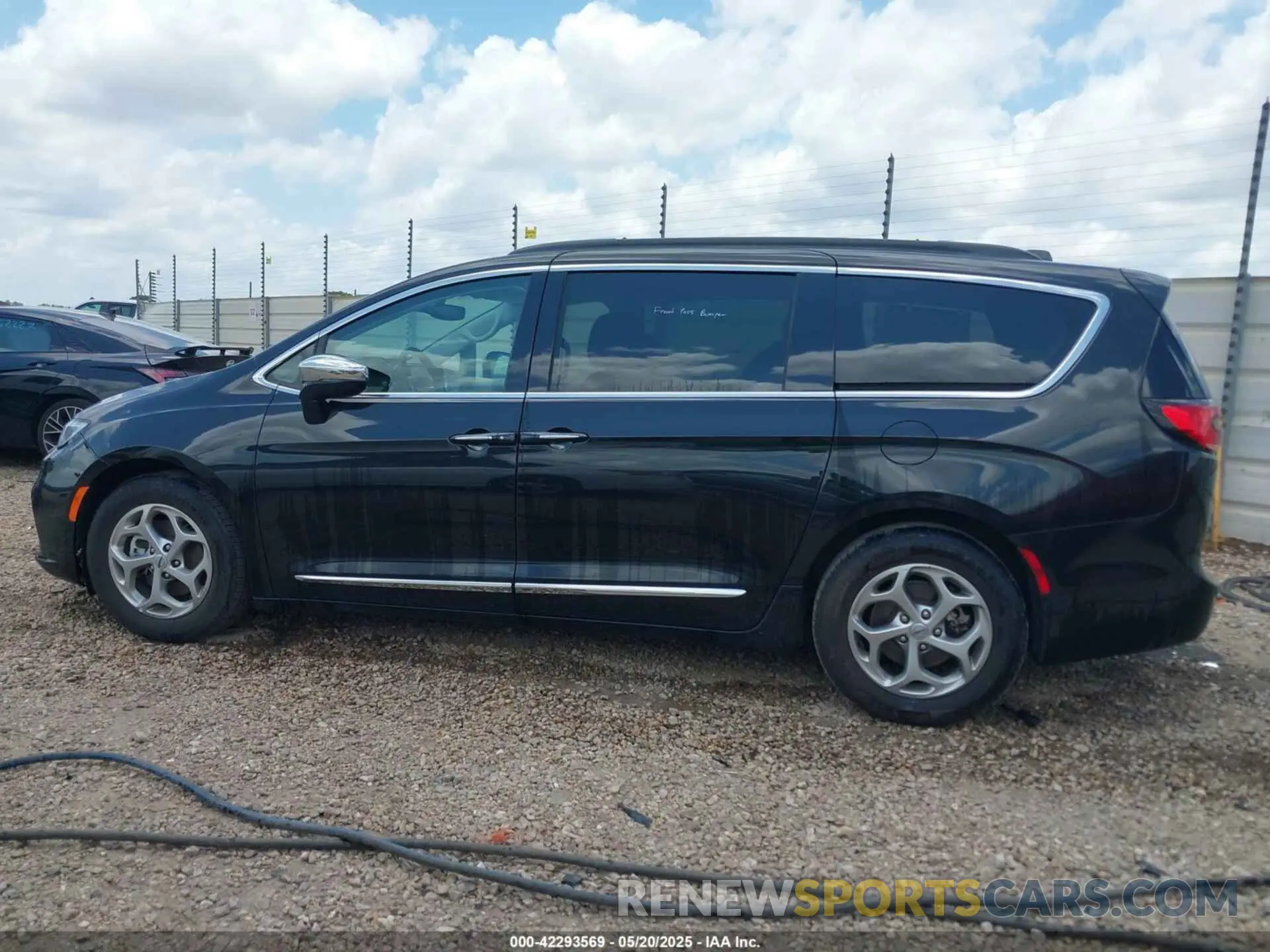 14 fotografías del automóvil dañado 2C4RC1GG1PR586862 CHRYSLER PACIFICA 2023