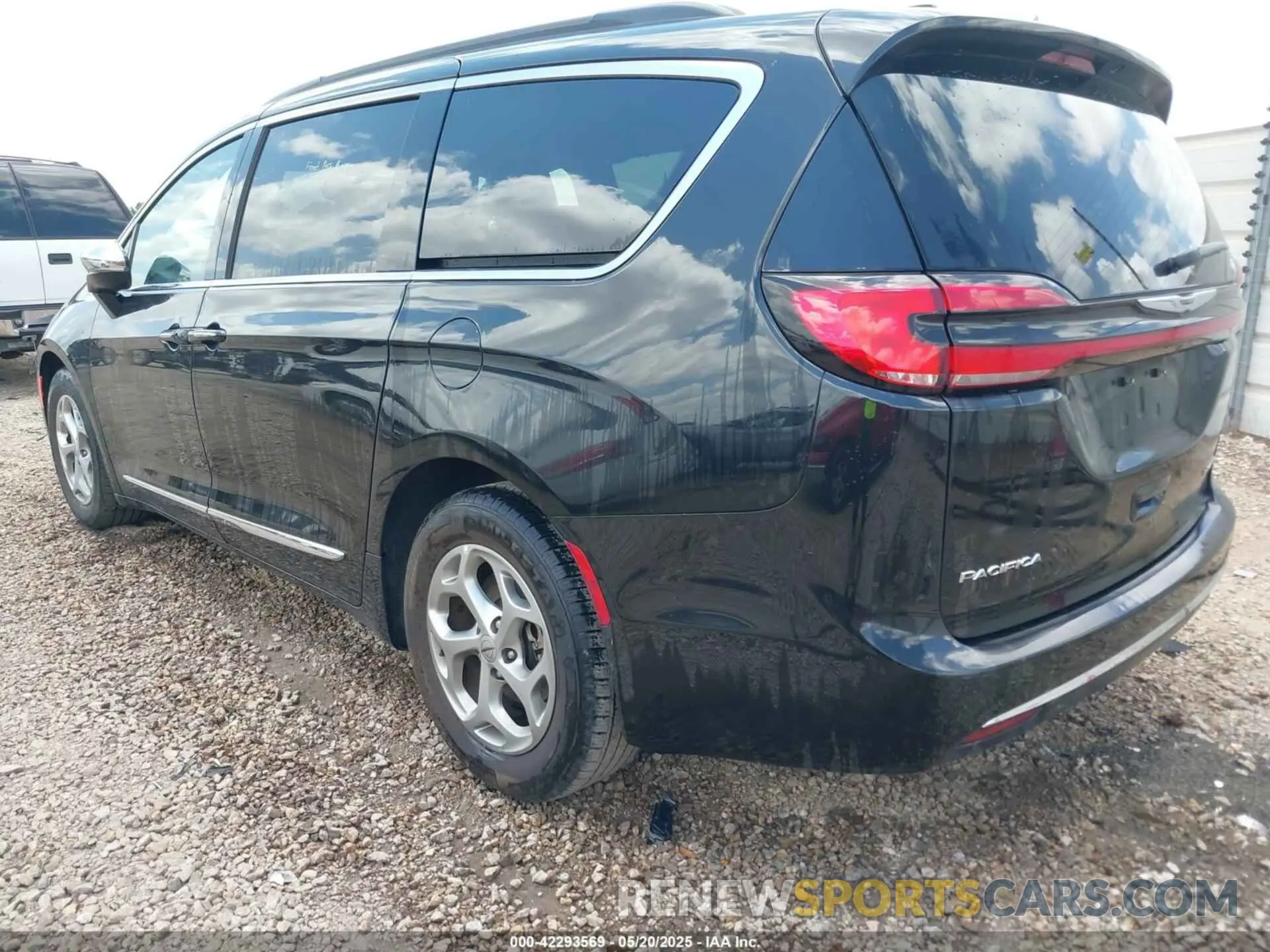 3 fotografías del automóvil dañado 2C4RC1GG1PR586862 CHRYSLER PACIFICA 2023