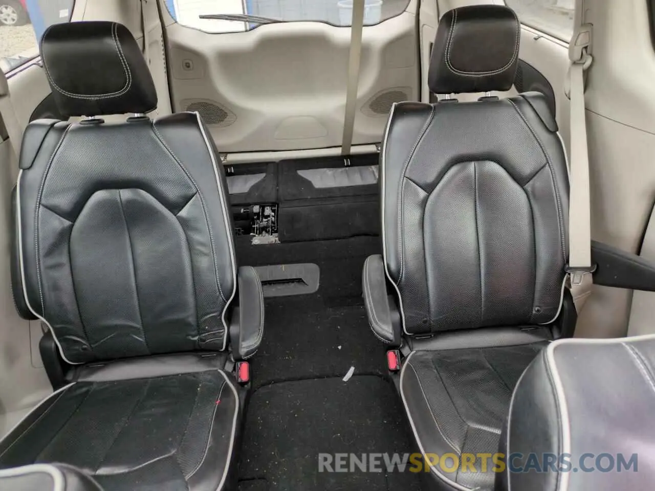 10 fotografías del automóvil dañado 2C4RC1GG2PR520384 CHRYSLER PACIFICA 2023