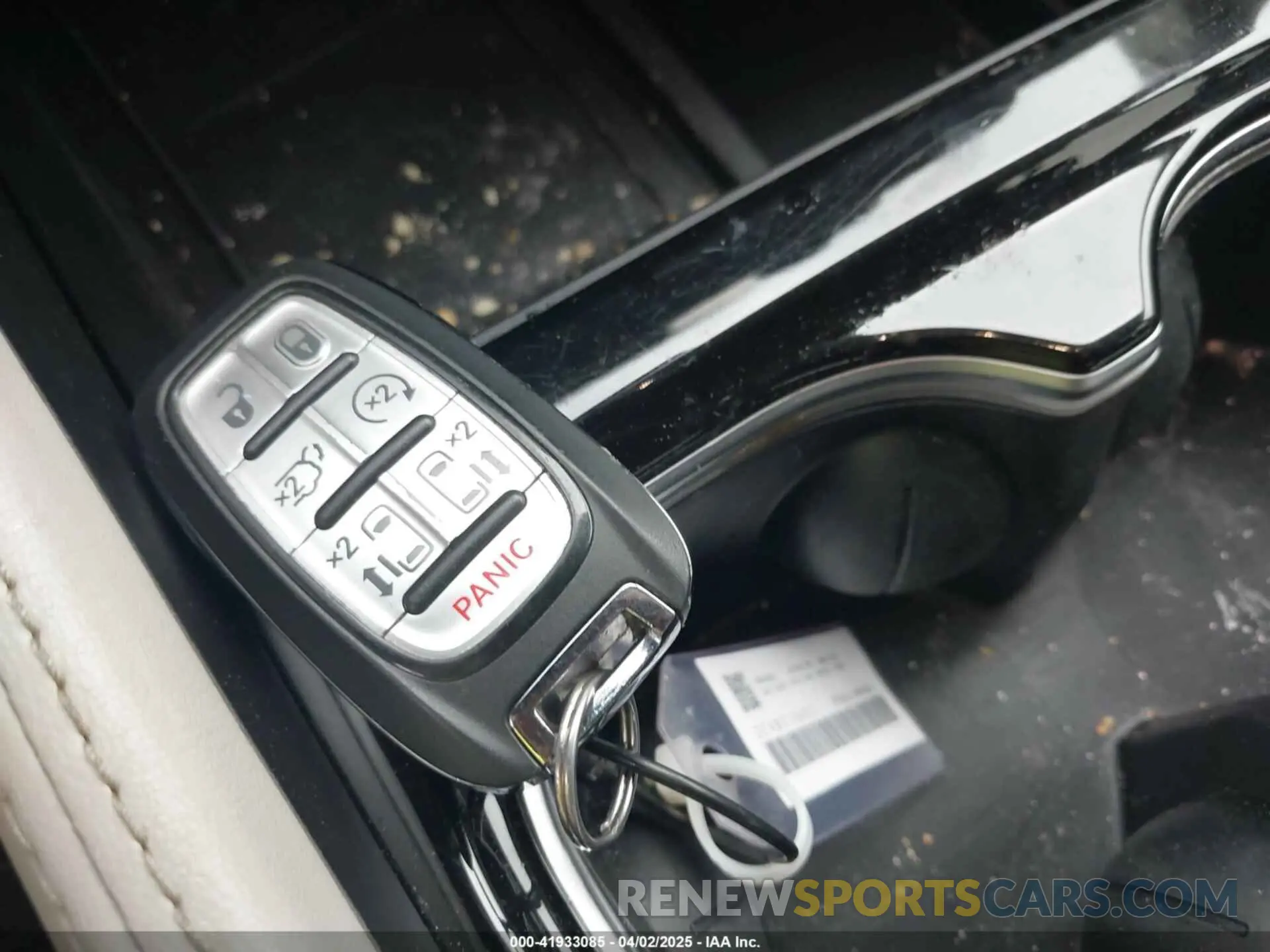 11 fotografías del automóvil dañado 2C4RC1GG3PR610904 CHRYSLER PACIFICA 2023