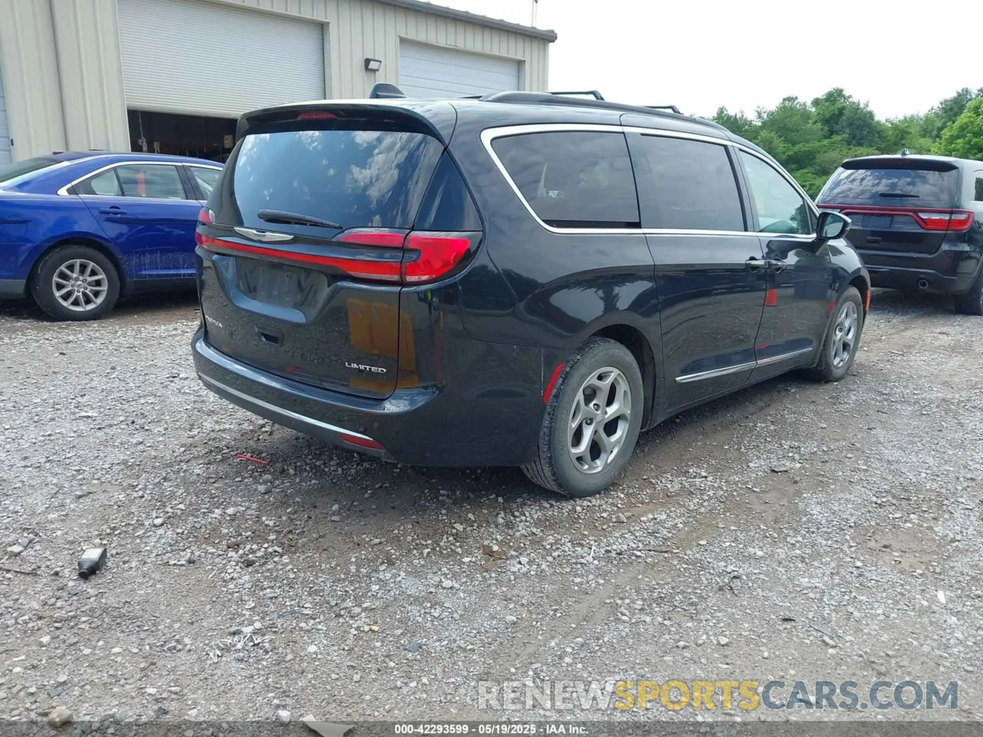 4 fotografías del automóvil dañado 2C4RC1GG4PR534609 CHRYSLER PACIFICA 2023
