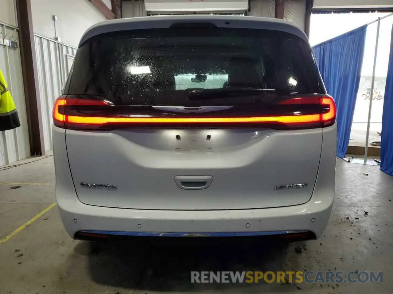 6 fotografías del automóvil dañado 2C4RC1GG4PR571482 CHRYSLER PACIFICA 2023