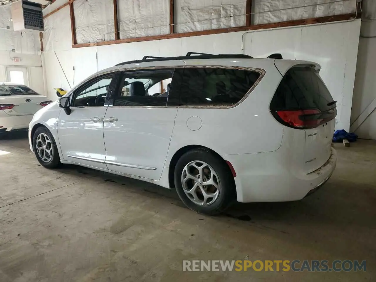 2 fotografías del automóvil dañado 2C4RC1GG5PR520802 CHRYSLER PACIFICA 2023