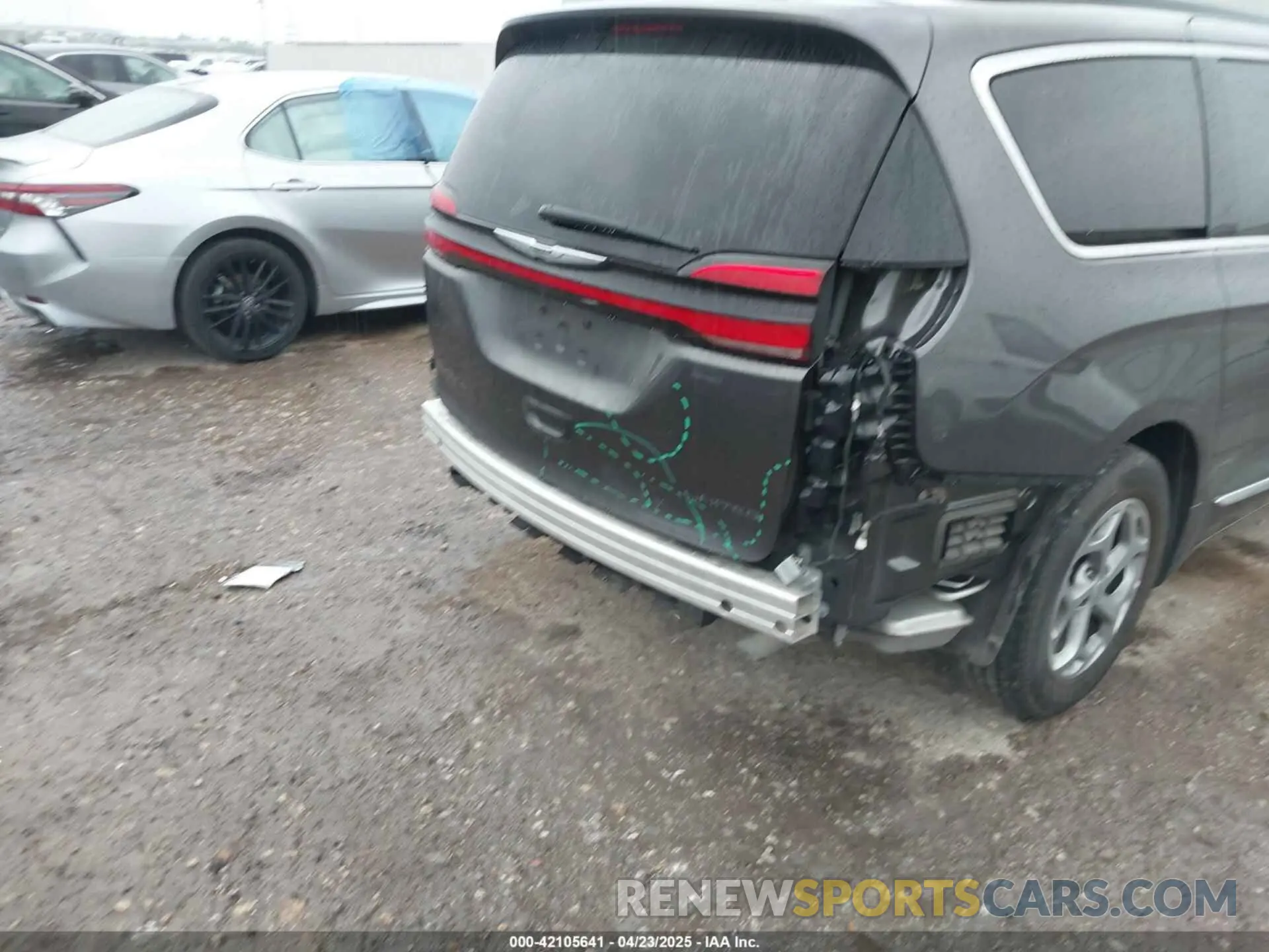 18 fotografías del automóvil dañado 2C4RC1GG9PR610843 CHRYSLER PACIFICA 2023