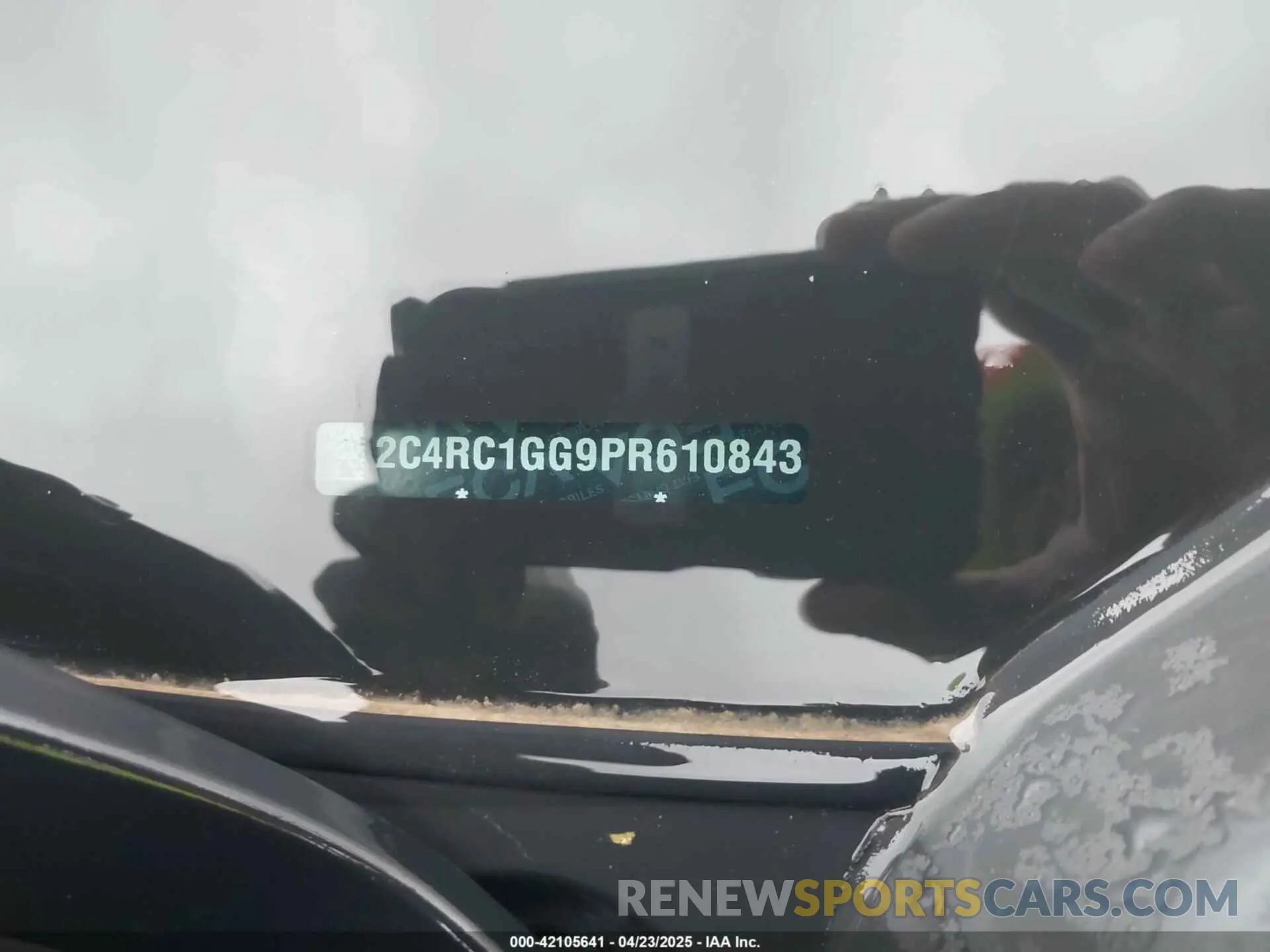 9 fotografías del automóvil dañado 2C4RC1GG9PR610843 CHRYSLER PACIFICA 2023