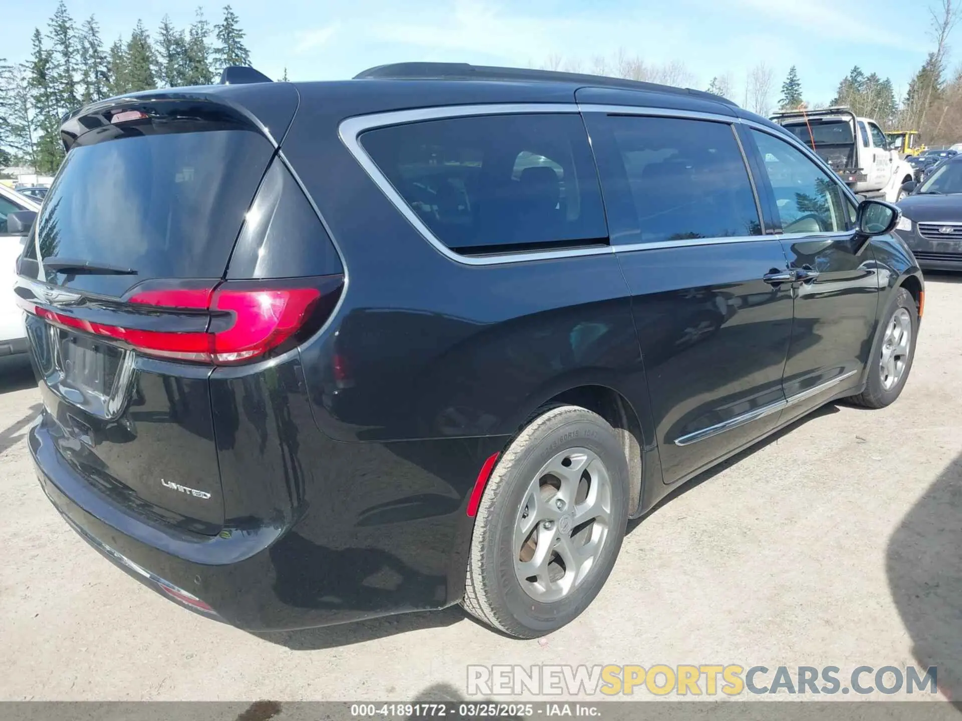 4 fotografías del automóvil dañado 2C4RC1GG9PR620028 CHRYSLER PACIFICA 2023