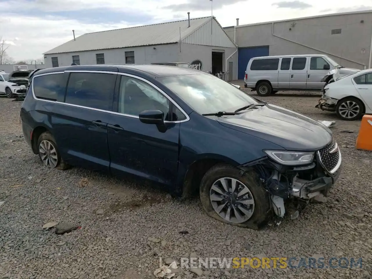4 fotografías del automóvil dañado 2C4RC1L70PR614642 CHRYSLER PACIFICA 2023