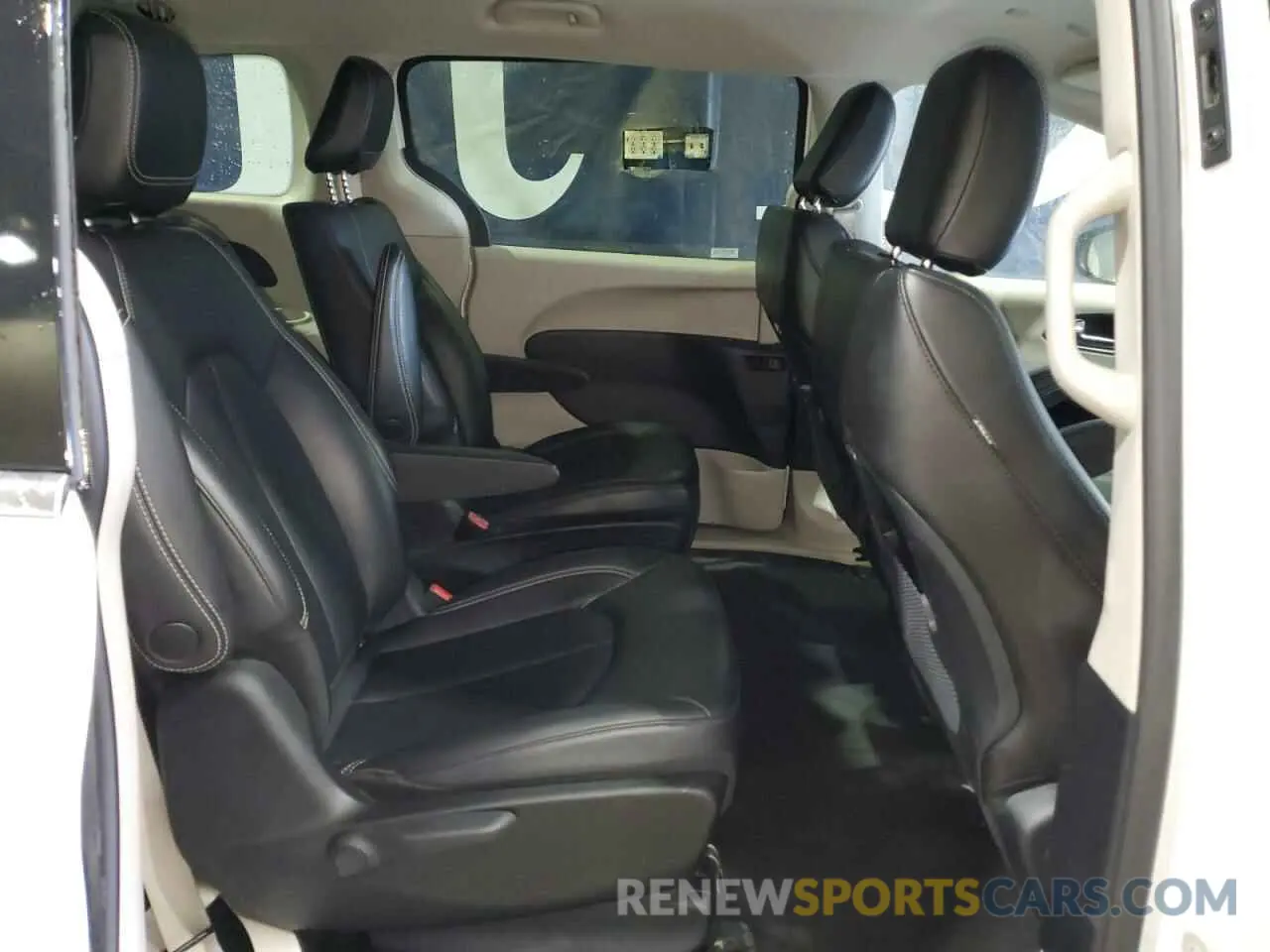 11 fotografías del automóvil dañado 2C4RC1L72PR562270 CHRYSLER PACIFICA 2023