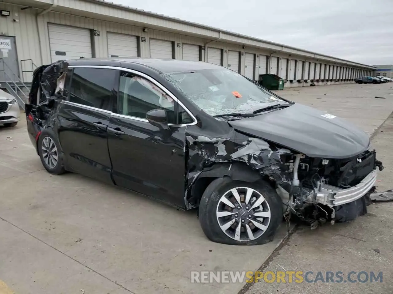 4 fotografías del automóvil dañado 2C4RC1L74PR554462 CHRYSLER PACIFICA 2023