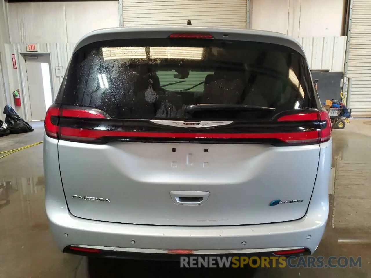 6 fotografías del automóvil dañado 2C4RC1L79PR618138 CHRYSLER PACIFICA 2023