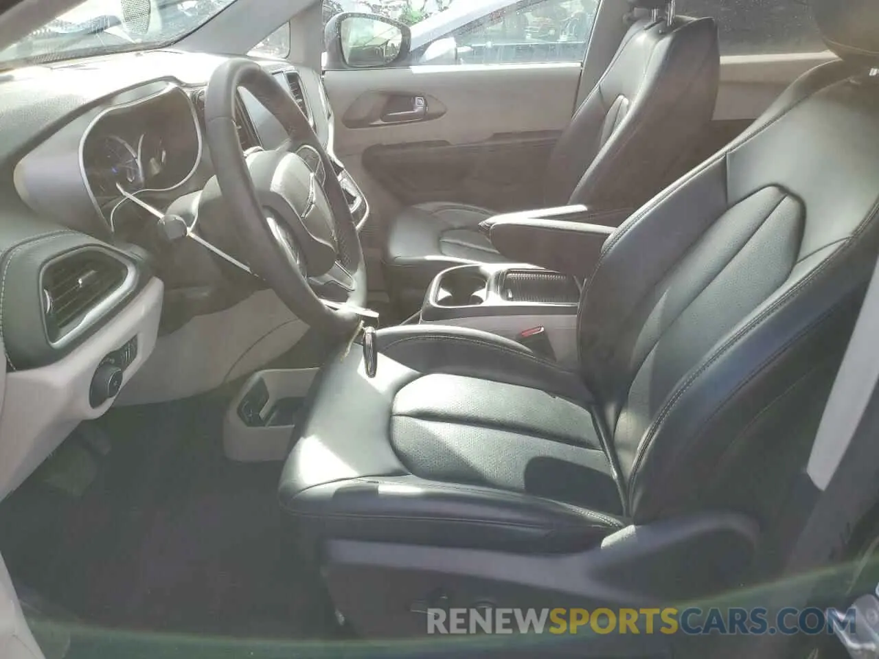 7 fotografías del automóvil dañado 2C4RC1L7XPR632260 CHRYSLER PACIFICA 2023