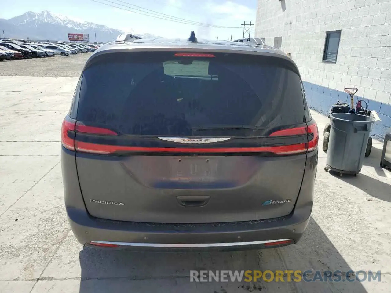 6 fotografías del automóvil dañado 2C4RC1N74PR599706 CHRYSLER PACIFICA 2023