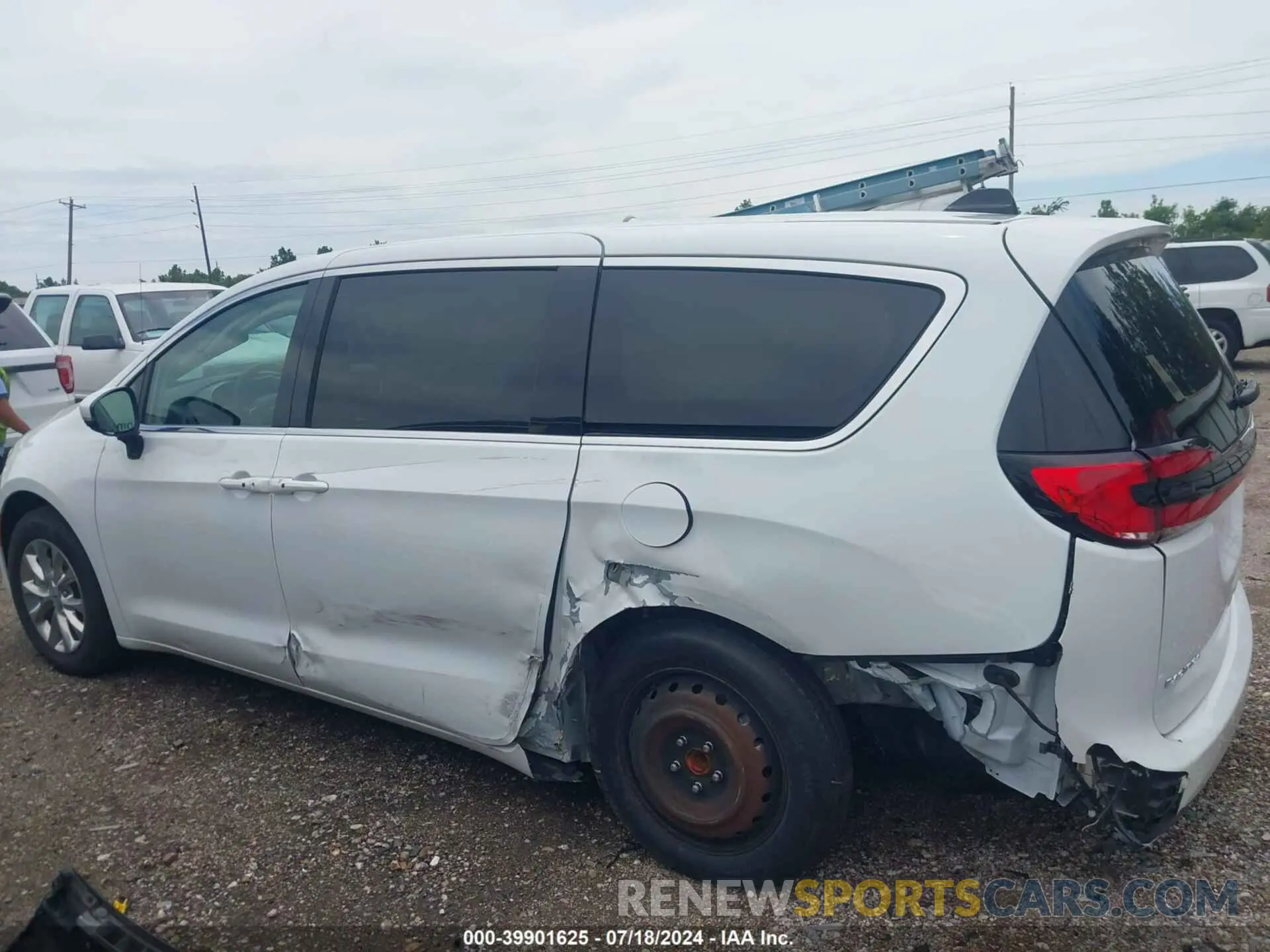14 fotografías del automóvil dañado 2C4RC3BG6PR545226 CHRYSLER PACIFICA 2023