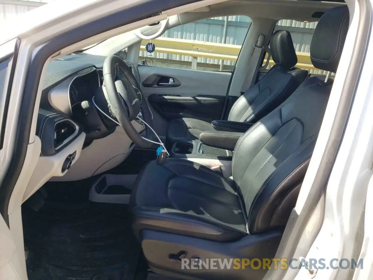 7 fotografías del automóvil dañado 2C4RC3BG7PR610147 CHRYSLER PACIFICA 2023