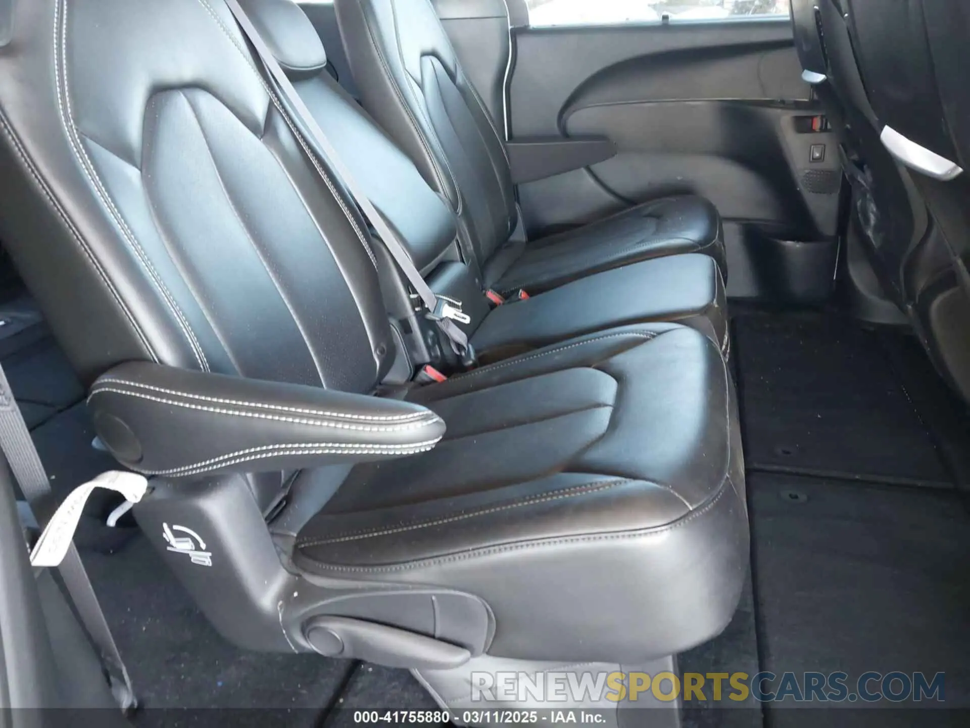 8 fotografías del automóvil dañado 2C4RC1BG0RR117000 CHRYSLER PACIFICA 2024