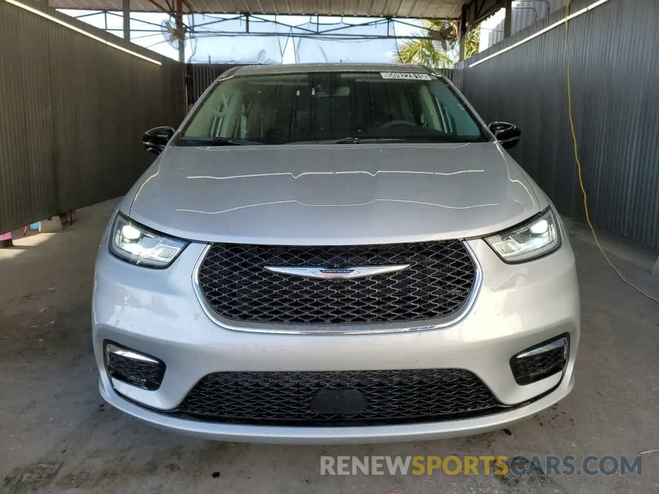 5 fotografías del automóvil dañado 2C4RC1BG0RR132192 CHRYSLER PACIFICA 2024