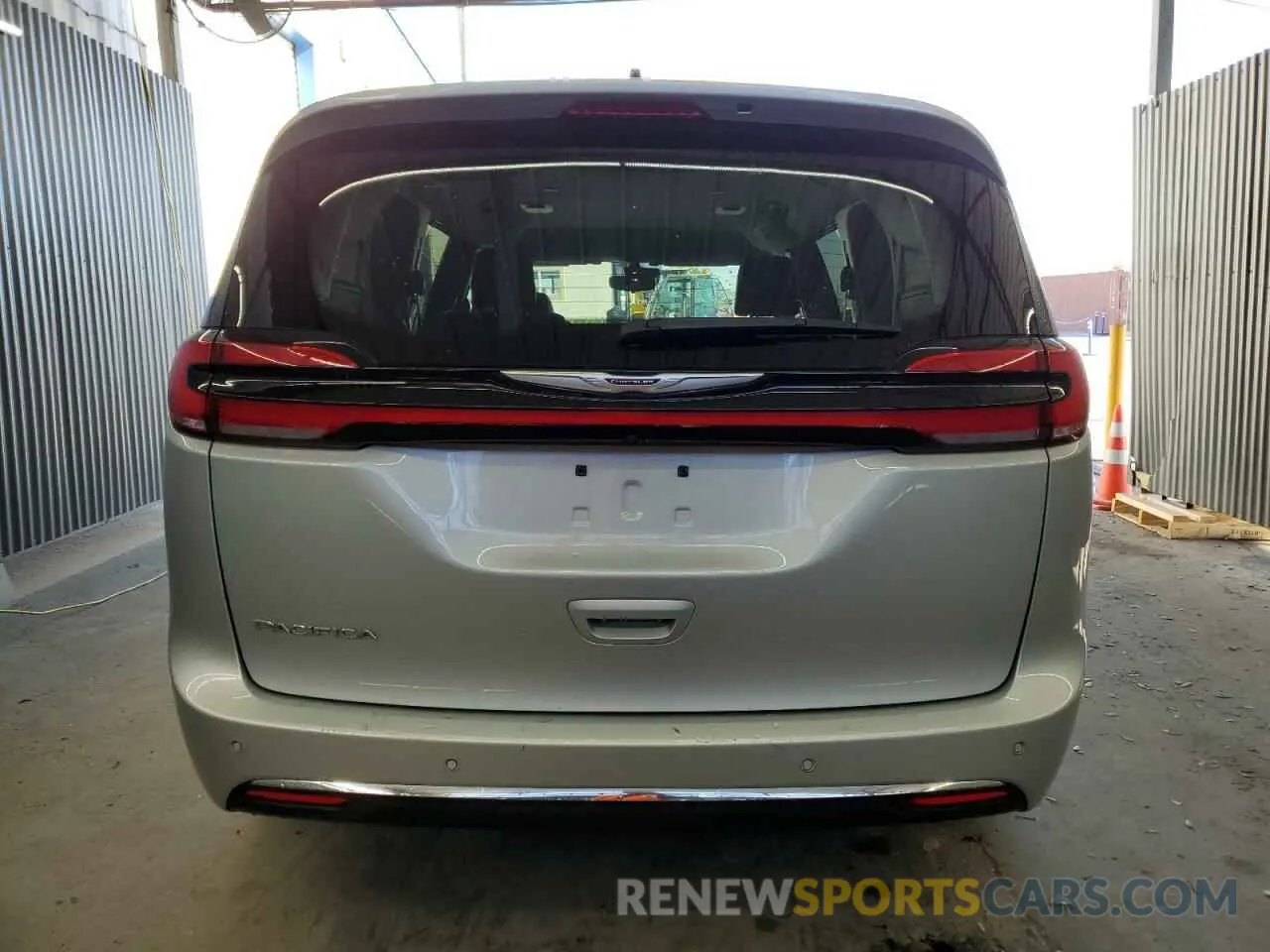 6 fotografías del automóvil dañado 2C4RC1BG0RR132192 CHRYSLER PACIFICA 2024