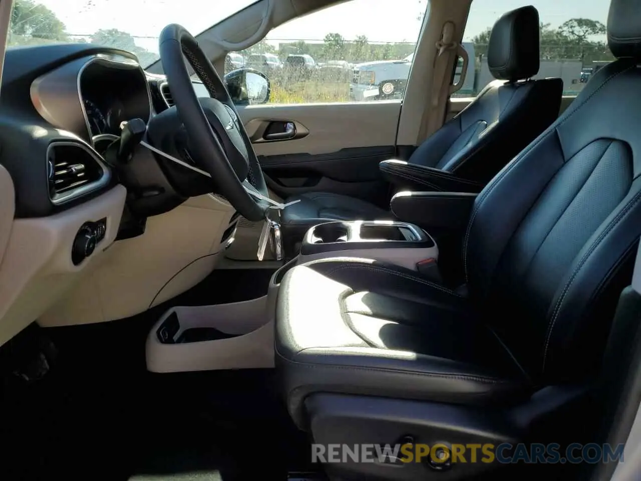 7 fotografías del automóvil dañado 2C4RC1BG0RR132192 CHRYSLER PACIFICA 2024