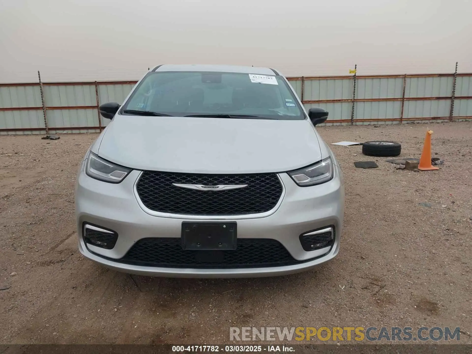 13 fotografías del automóvil dañado 2C4RC1BG0RR143466 CHRYSLER PACIFICA 2024