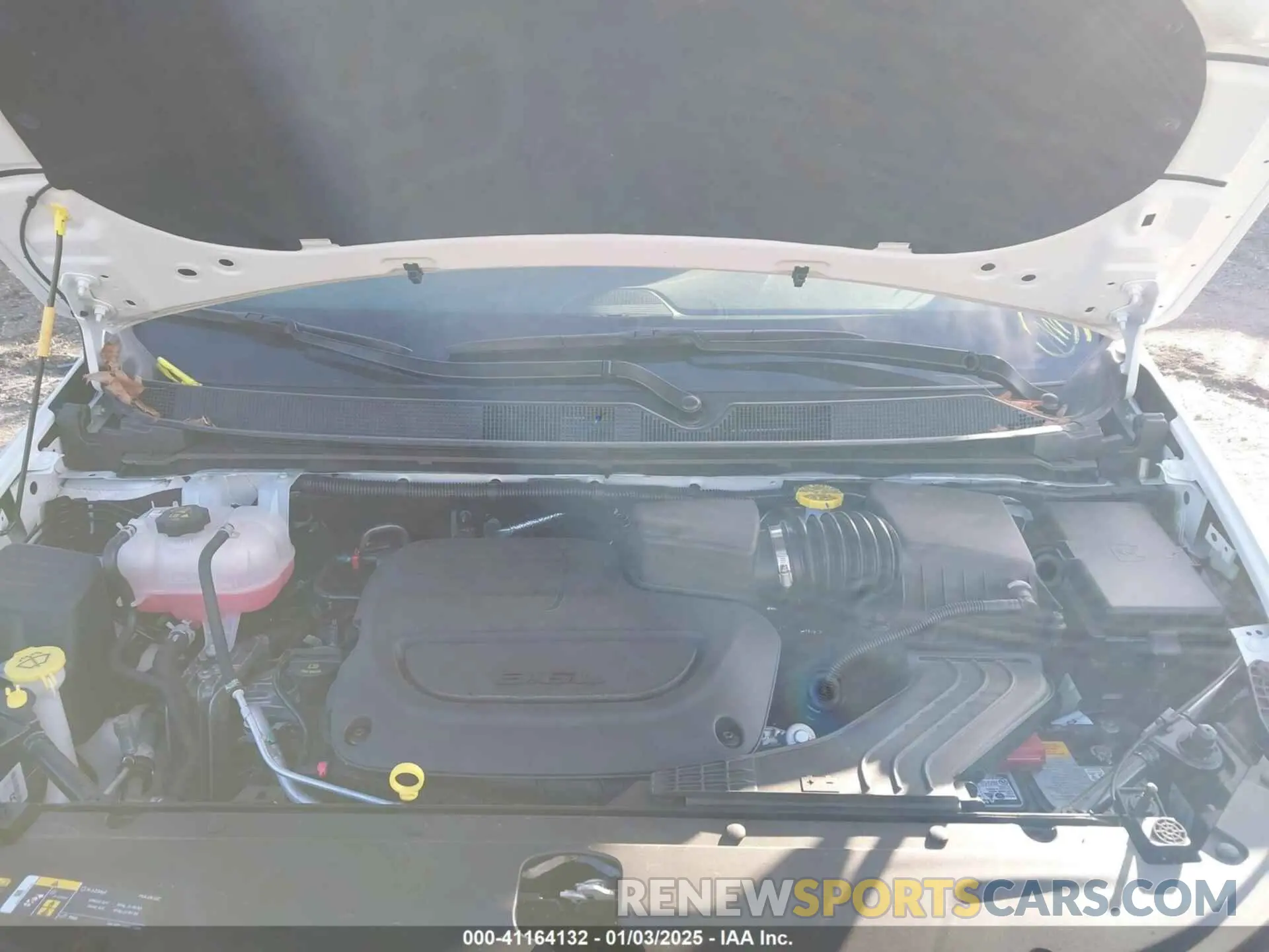 10 fotografías del automóvil dañado 2C4RC1BG1RR133707 CHRYSLER PACIFICA 2024