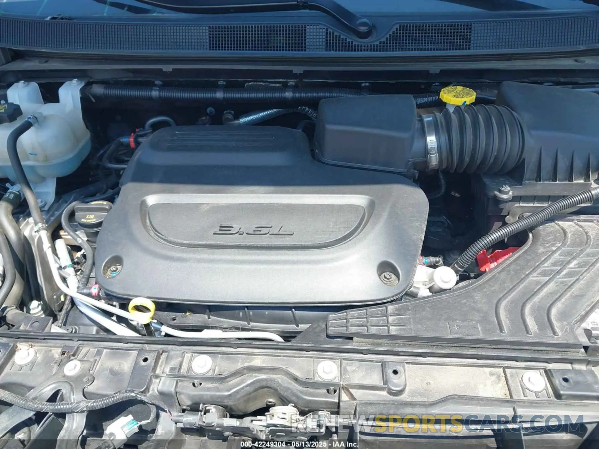 10 fotografías del automóvil dañado 2C4RC1BG1RR151396 CHRYSLER PACIFICA 2024