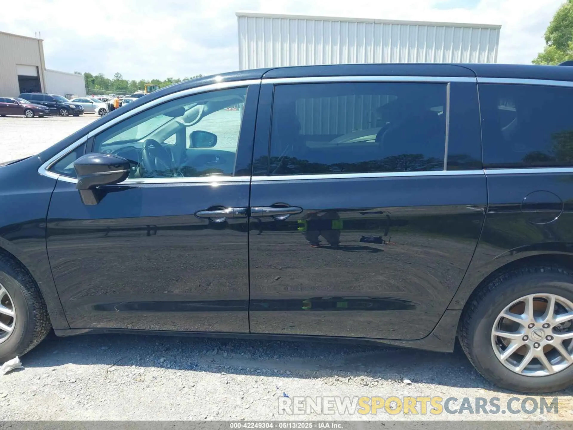 14 fotografías del automóvil dañado 2C4RC1BG1RR151396 CHRYSLER PACIFICA 2024