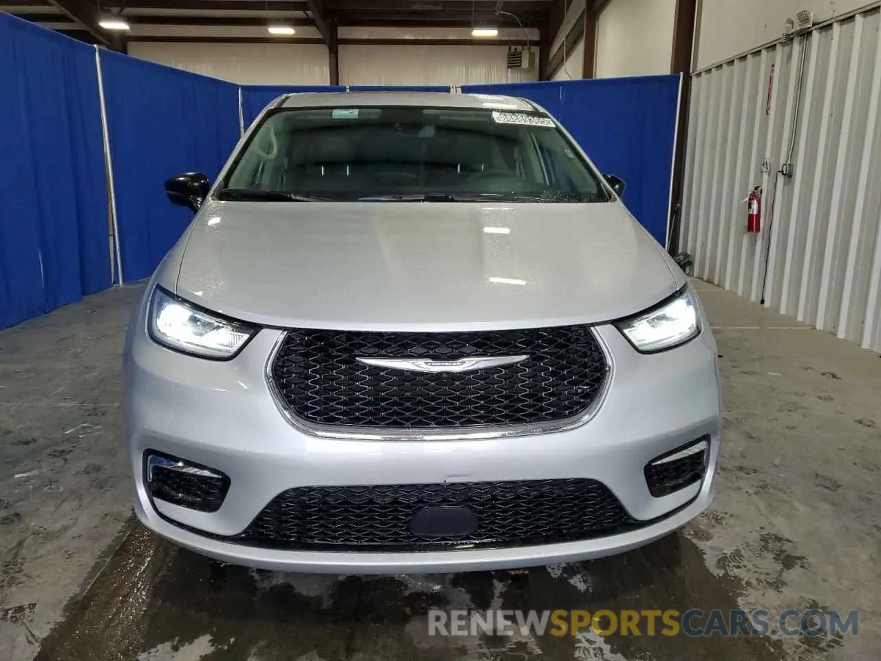 5 fotografías del automóvil dañado 2C4RC1BG2RR145364 CHRYSLER PACIFICA 2024