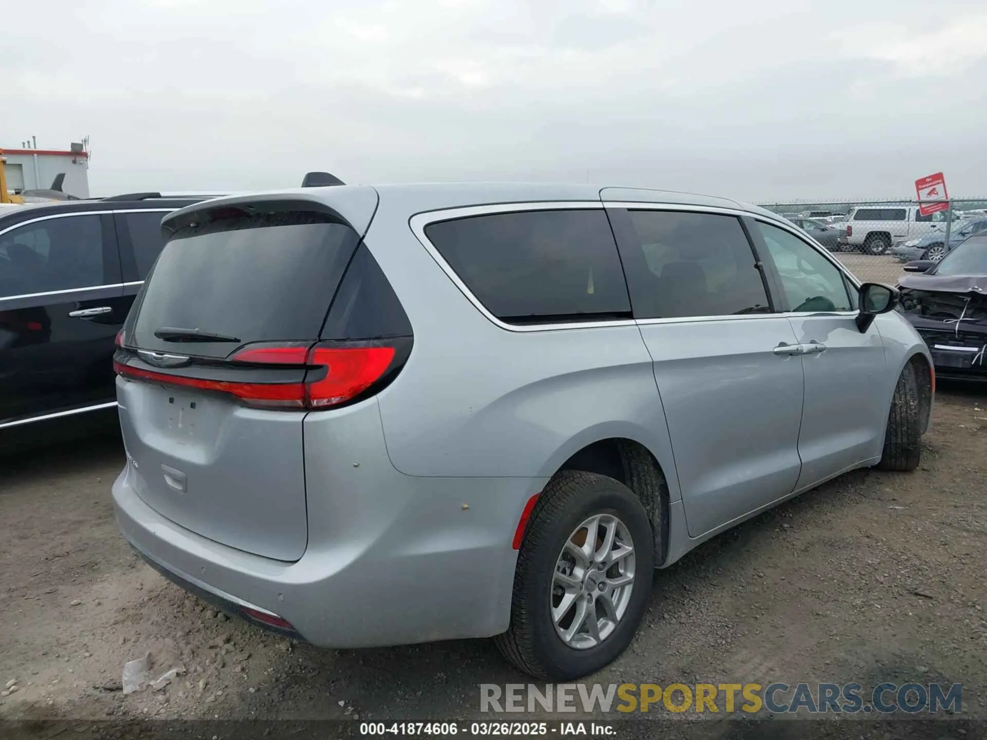 4 fotografías del automóvil dañado 2C4RC1BG2RR155439 CHRYSLER PACIFICA 2024