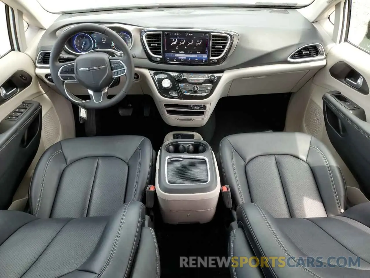 8 fotografías del automóvil dañado 2C4RC1BG2RR156395 CHRYSLER PACIFICA 2024