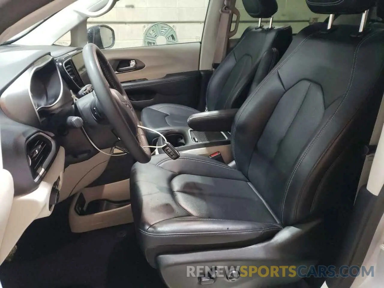 7 fotografías del automóvil dañado 2C4RC1BG2RR156445 CHRYSLER PACIFICA 2024