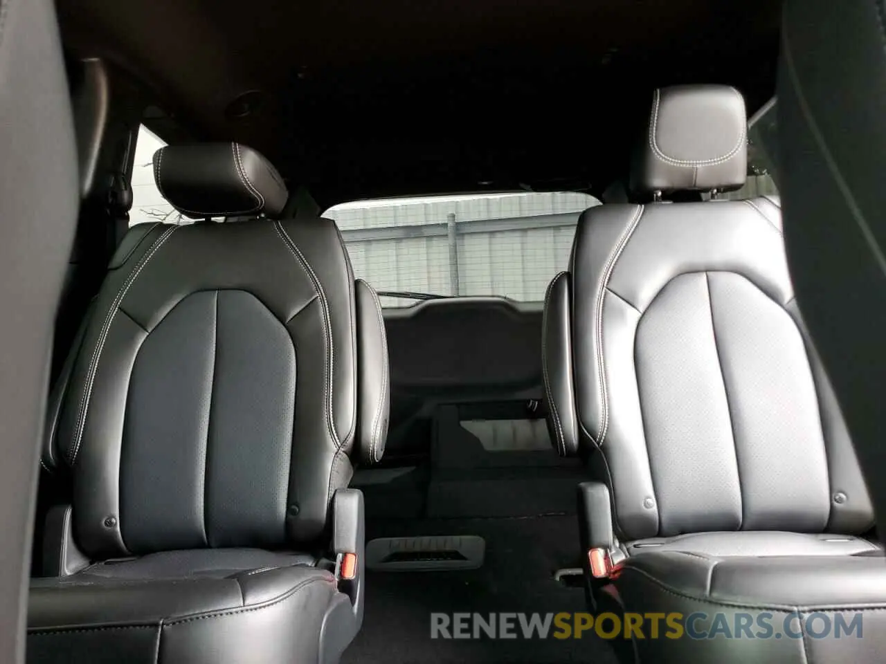 10 fotografías del automóvil dañado 2C4RC1BG2RR190336 CHRYSLER PACIFICA 2024