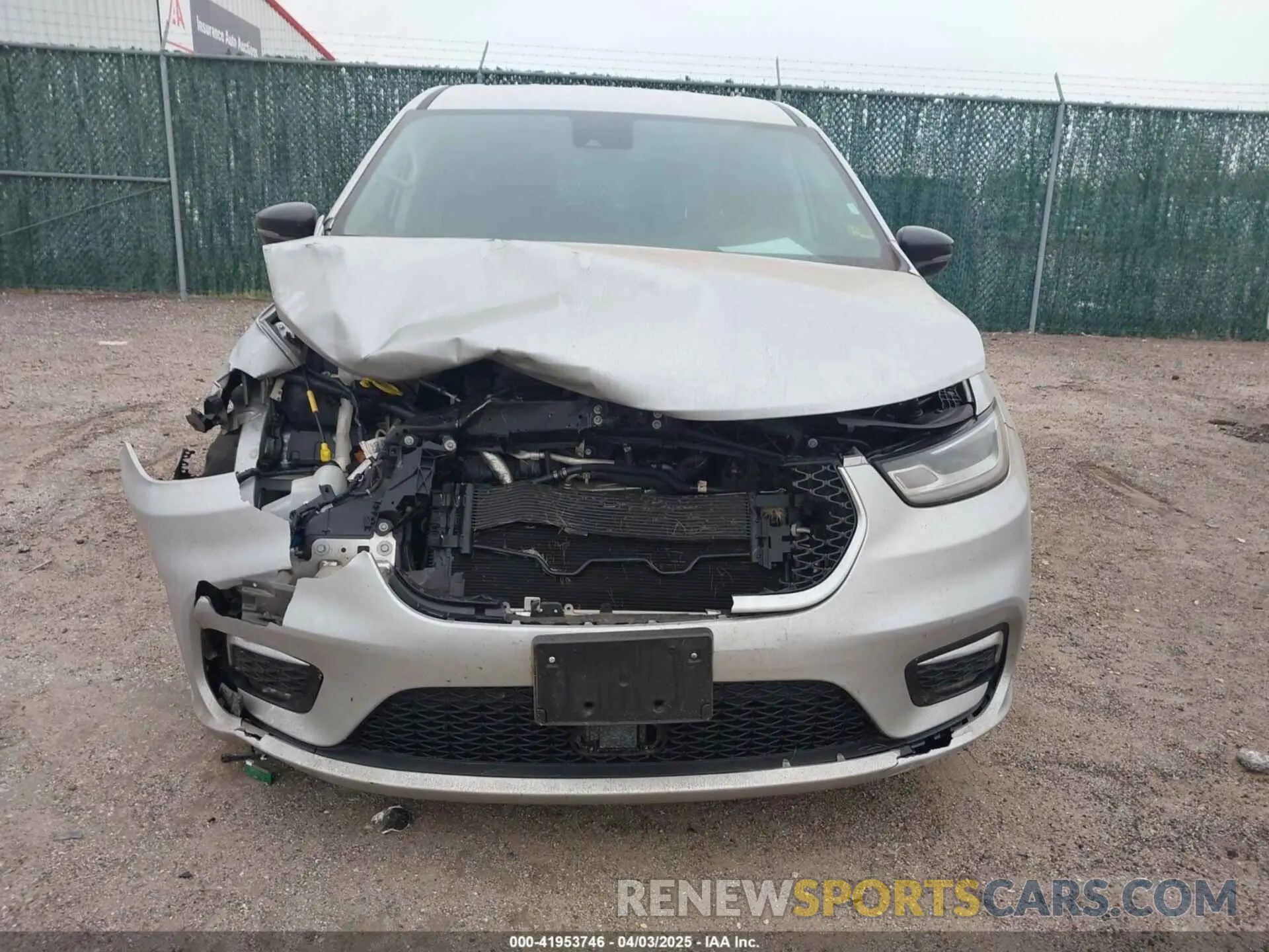 12 fotografías del automóvil dañado 2C4RC1BG3RR133286 CHRYSLER PACIFICA 2024