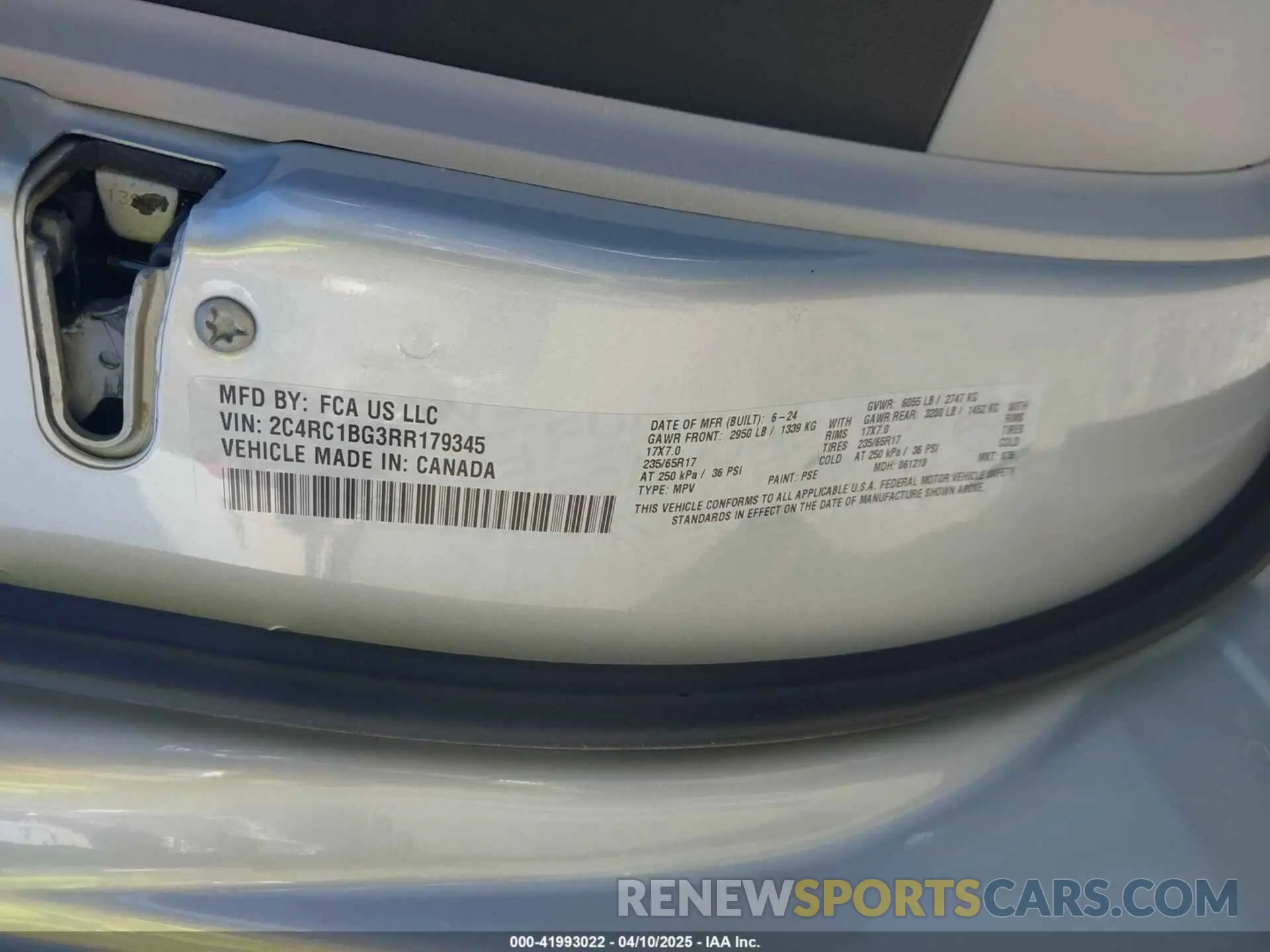 9 fotografías del automóvil dañado 2C4RC1BG3RR179345 CHRYSLER PACIFICA 2024