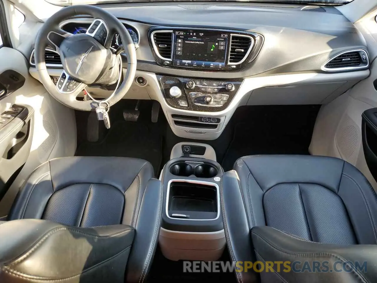 8 fotografías del automóvil dañado 2C4RC1BG4RR102063 CHRYSLER PACIFICA 2024