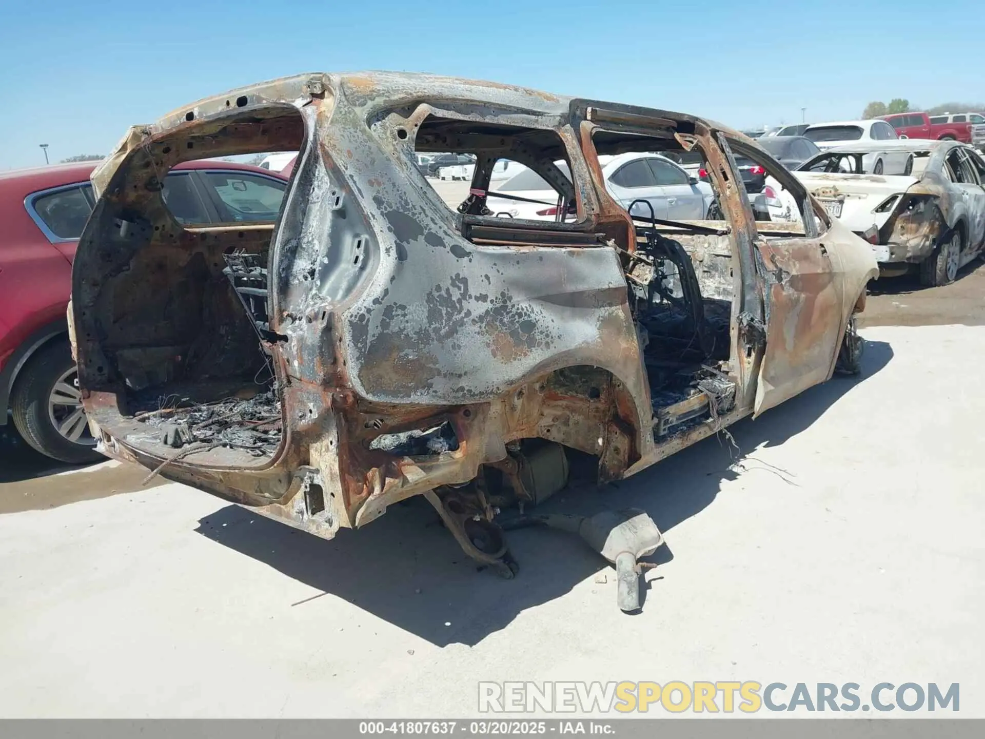 4 fotografías del automóvil dañado 2C4RC1BG4RR125441 CHRYSLER PACIFICA 2024