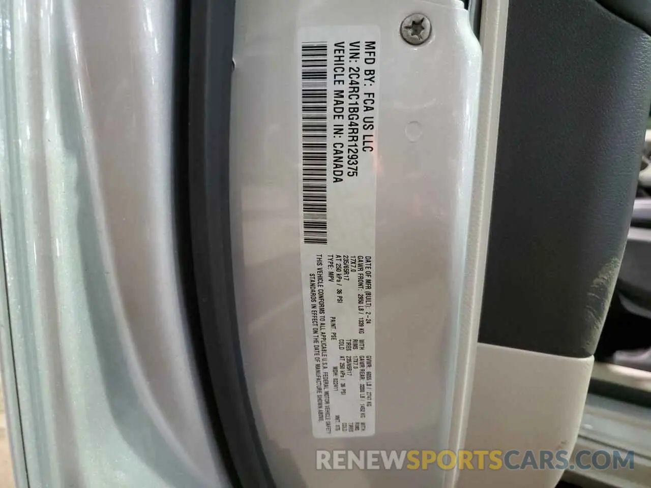 13 fotografías del automóvil dañado 2C4RC1BG4RR129375 CHRYSLER PACIFICA 2024