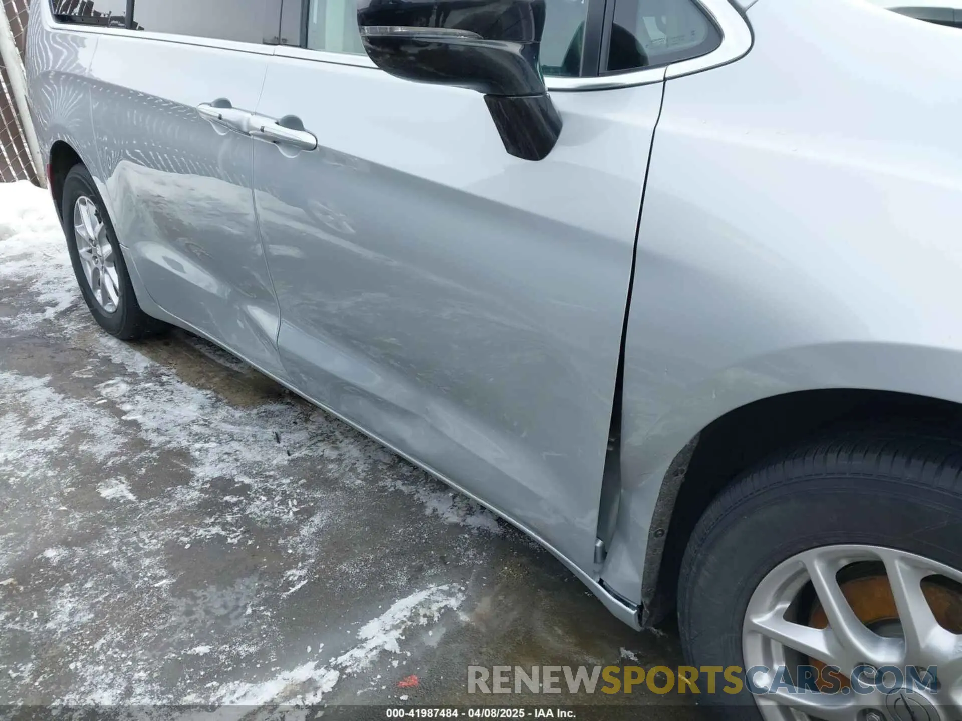 6 fotografías del automóvil dañado 2C4RC1BG4RR159301 CHRYSLER PACIFICA 2024