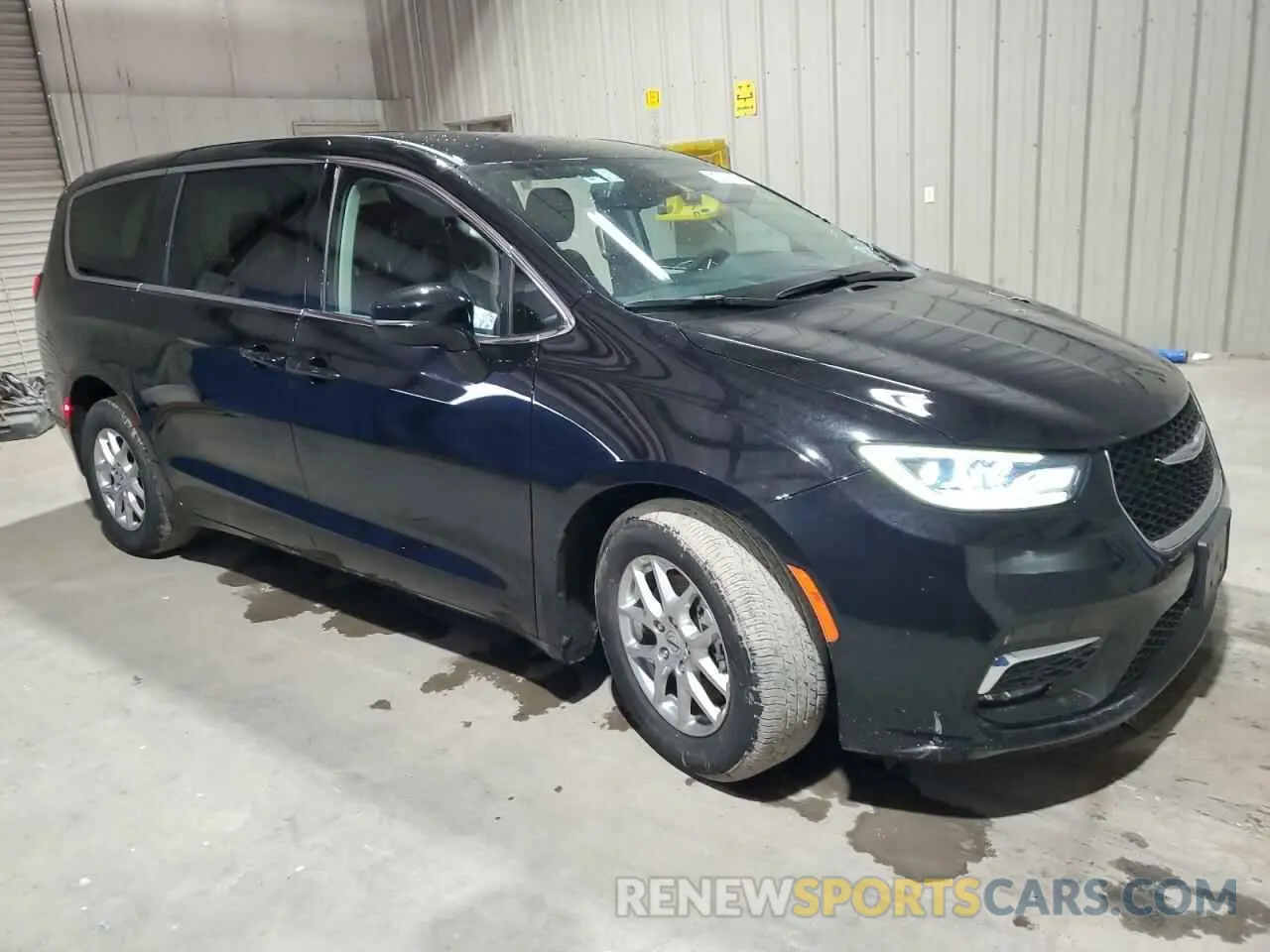 4 fotografías del automóvil dañado 2C4RC1BG4RR163039 CHRYSLER PACIFICA 2024
