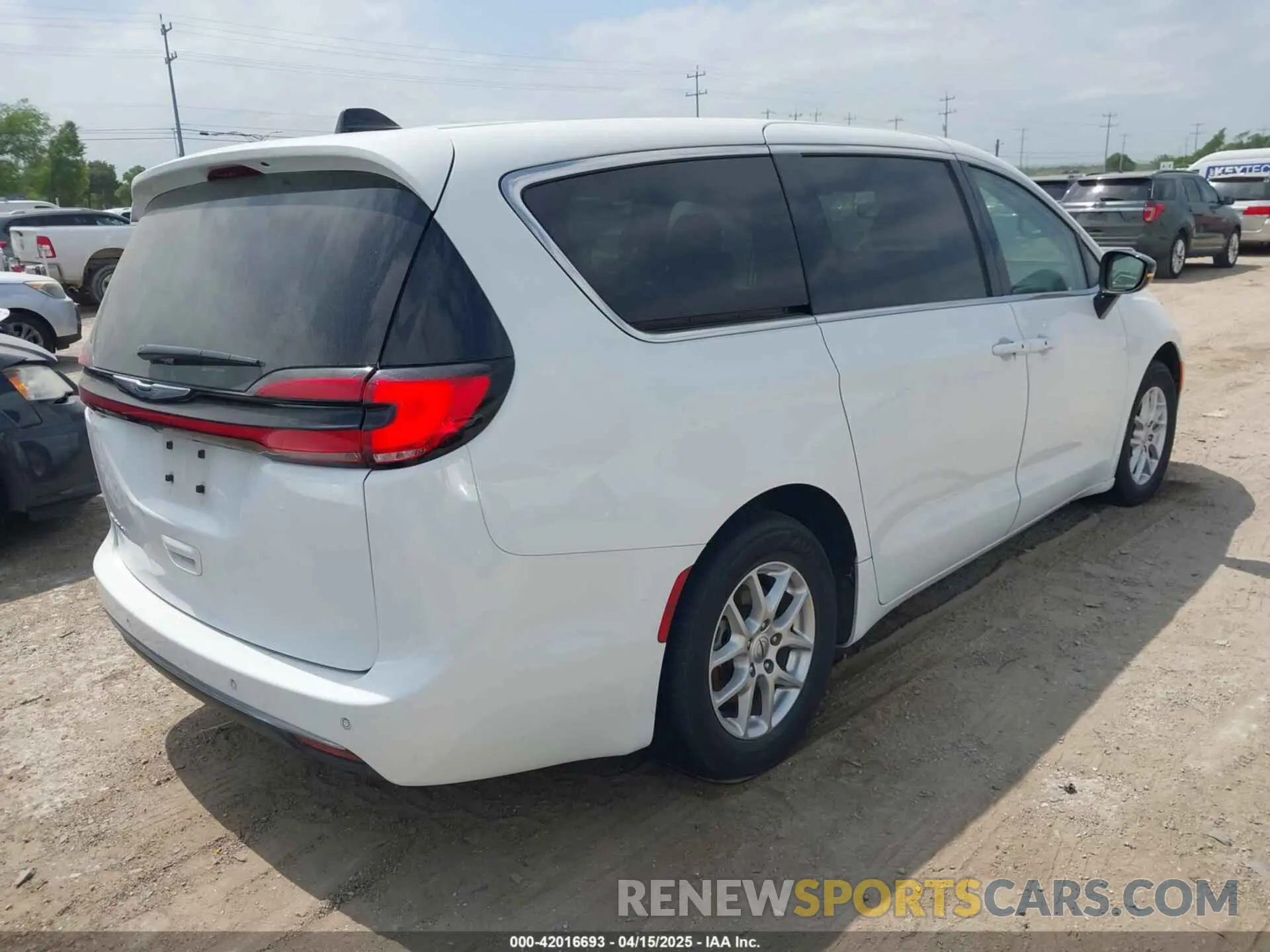 4 fotografías del automóvil dañado 2C4RC1BG5RR120099 CHRYSLER PACIFICA 2024