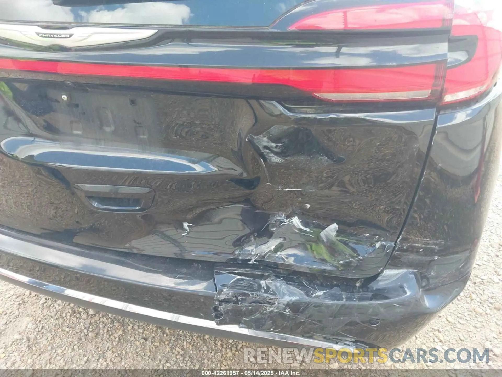 6 fotografías del automóvil dañado 2C4RC1BG5RR143821 CHRYSLER PACIFICA 2024