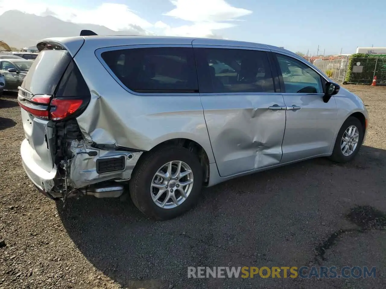 3 fotografías del automóvil dañado 2C4RC1BG5RR147092 CHRYSLER PACIFICA 2024