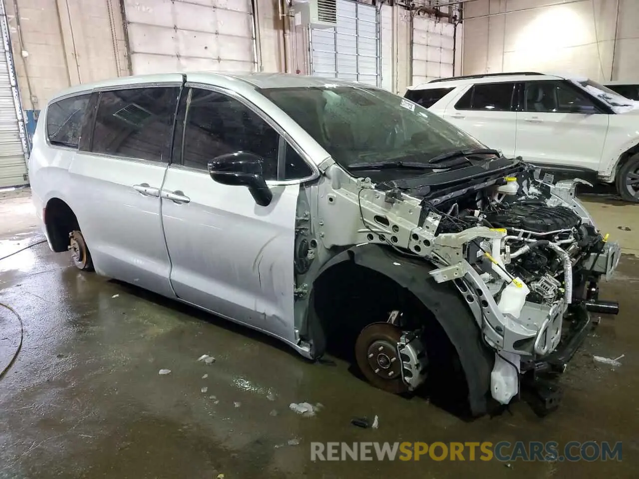 4 fotografías del automóvil dañado 2C4RC1BG5RR147108 CHRYSLER PACIFICA 2024