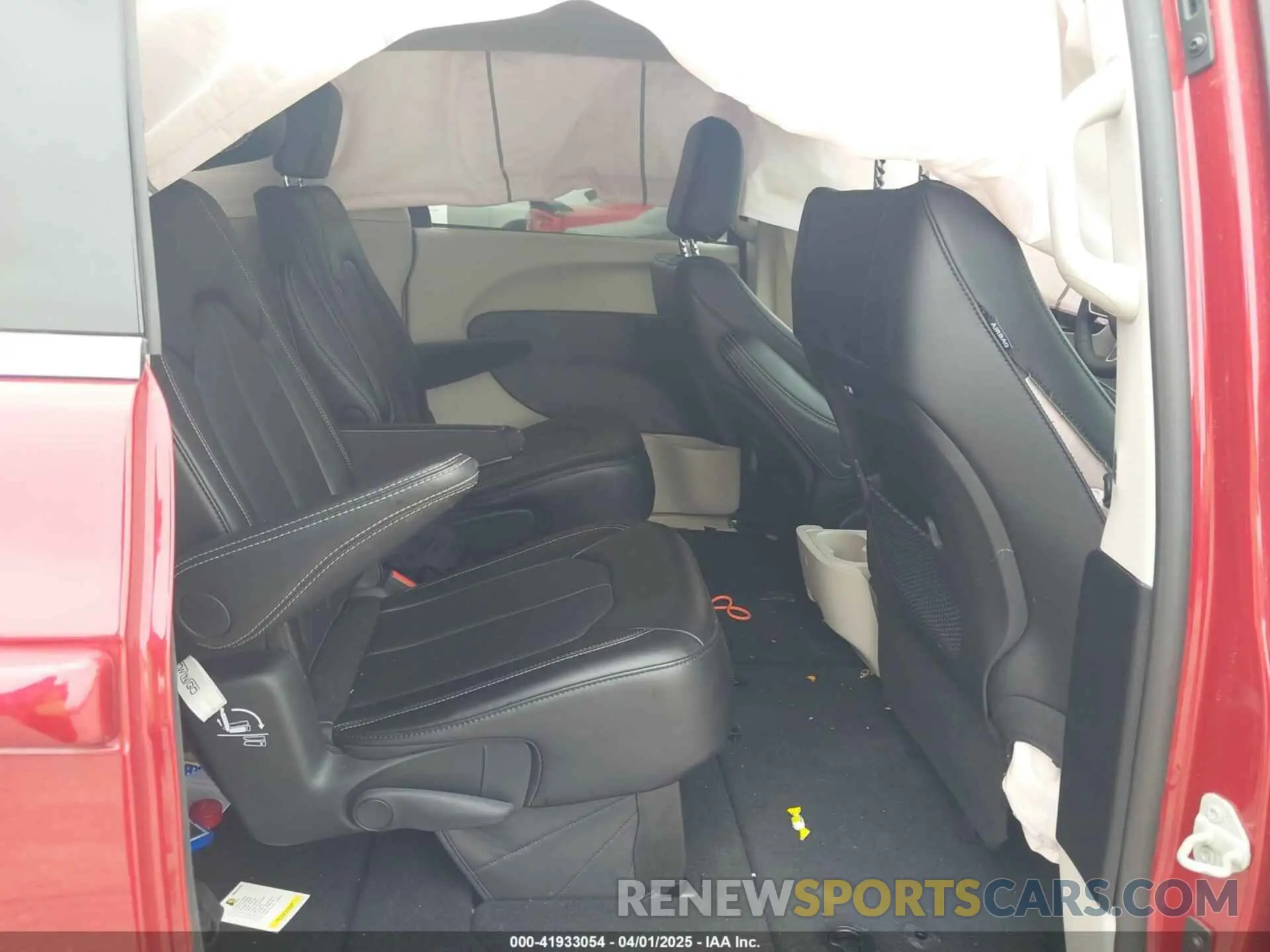 8 fotografías del automóvil dañado 2C4RC1BG5RR179332 CHRYSLER PACIFICA 2024