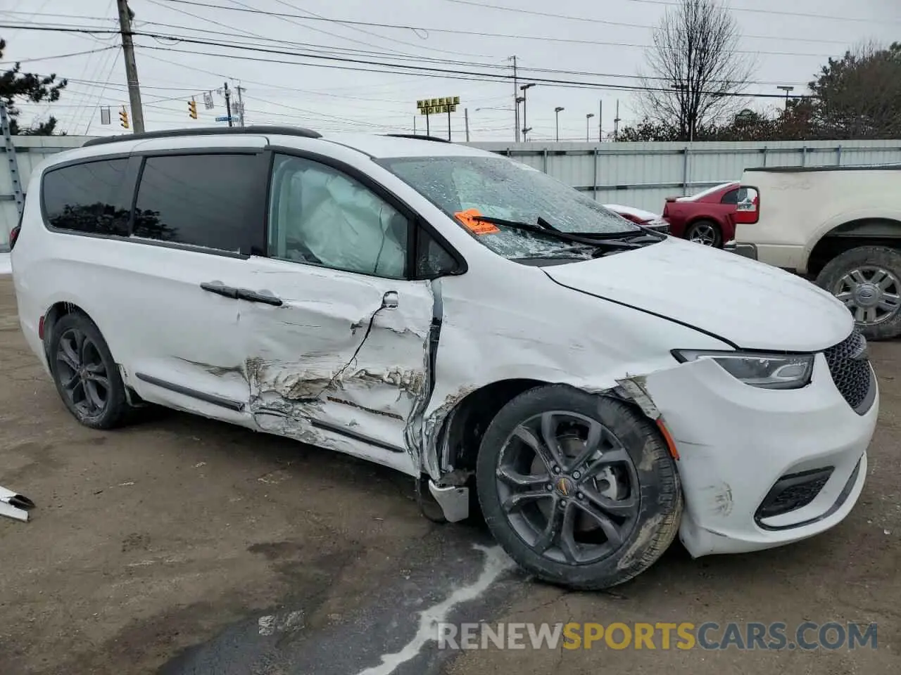 4 fotografías del automóvil dañado 2C4RC1BG6RR126431 CHRYSLER PACIFICA 2024