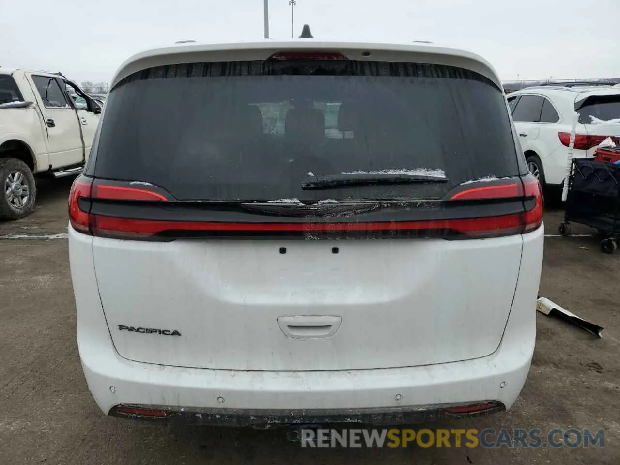 6 fotografías del automóvil dañado 2C4RC1BG6RR126431 CHRYSLER PACIFICA 2024