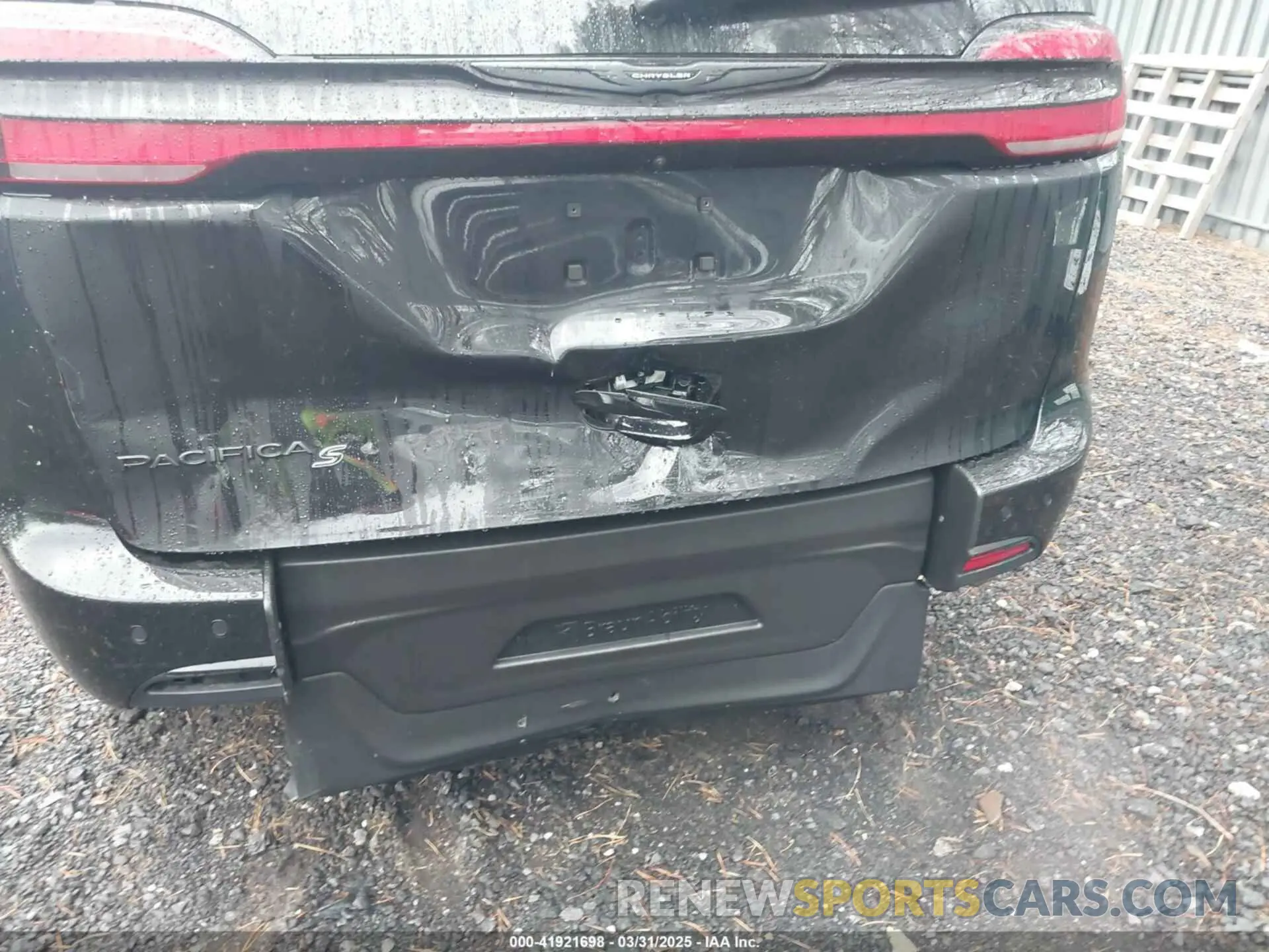 6 fotografías del automóvil dañado 2C4RC1BG6RR187584 CHRYSLER PACIFICA 2024