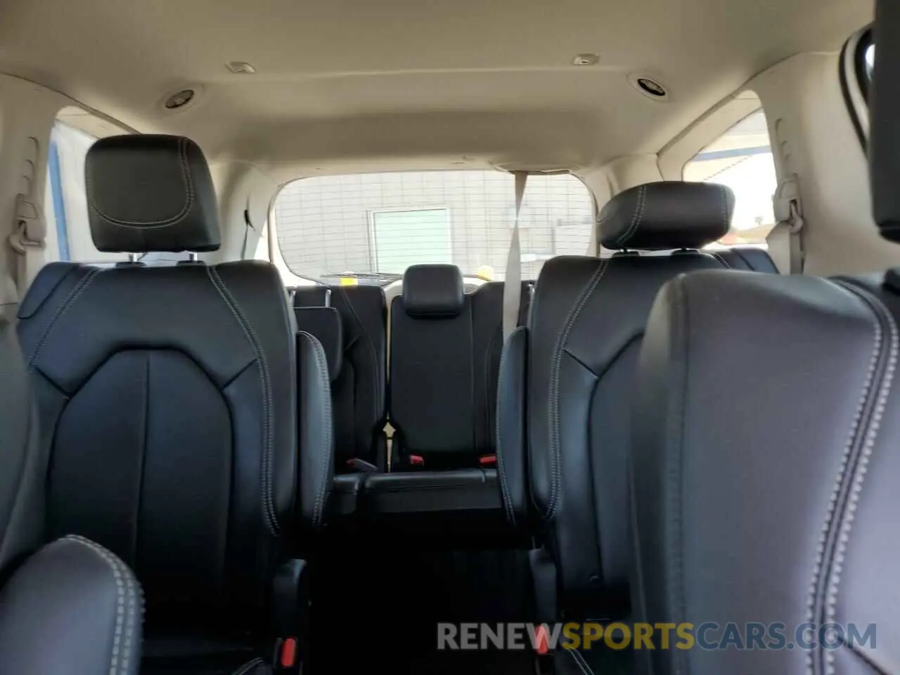 10 fotografías del automóvil dañado 2C4RC1BG7RR123201 CHRYSLER PACIFICA 2024