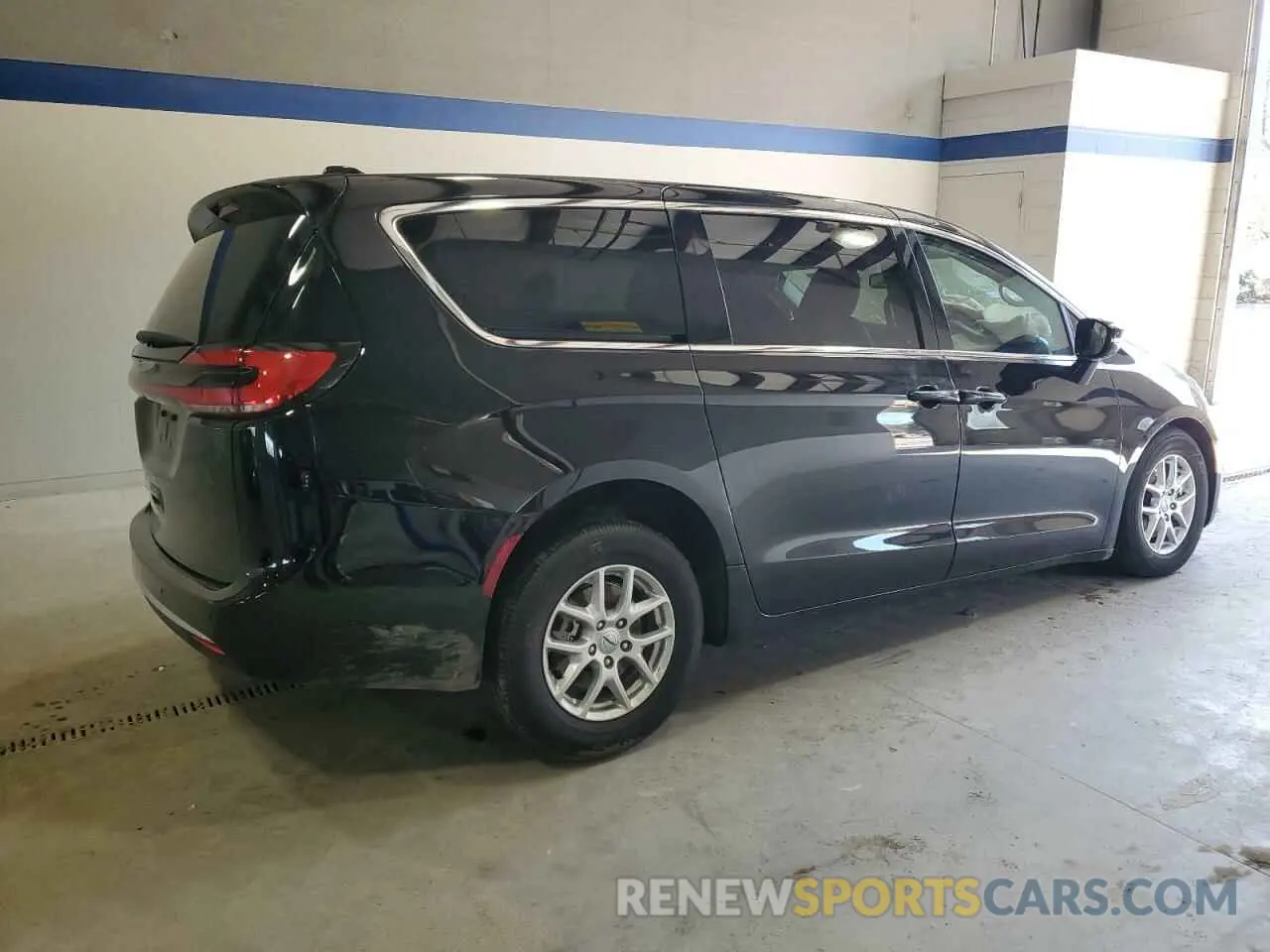 3 fotografías del automóvil dañado 2C4RC1BG7RR163522 CHRYSLER PACIFICA 2024