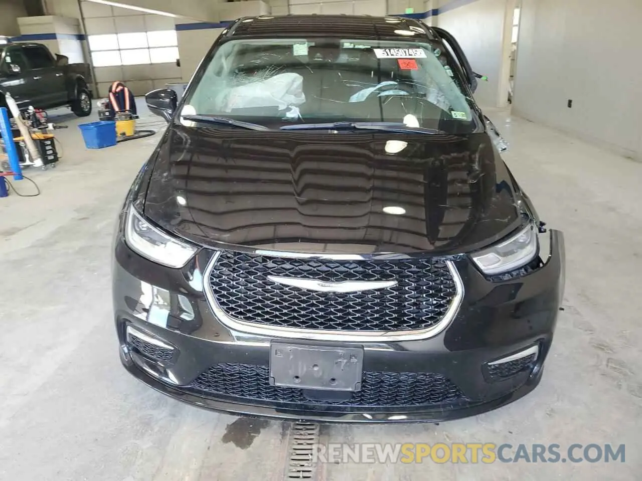5 fotografías del automóvil dañado 2C4RC1BG7RR163522 CHRYSLER PACIFICA 2024